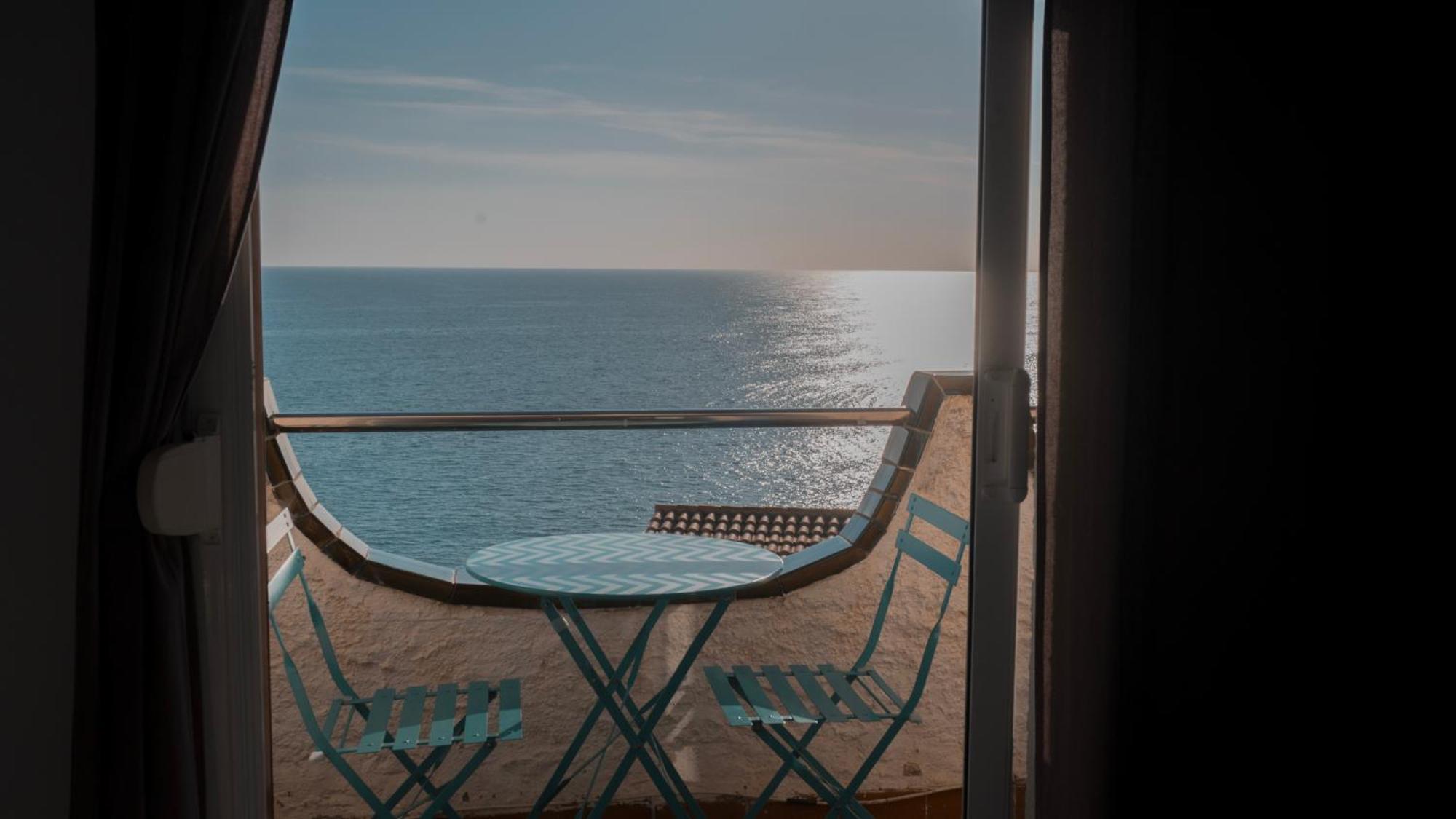 Apto 1ª Linea De Mar Con Vistas A Sitges Exterior foto
