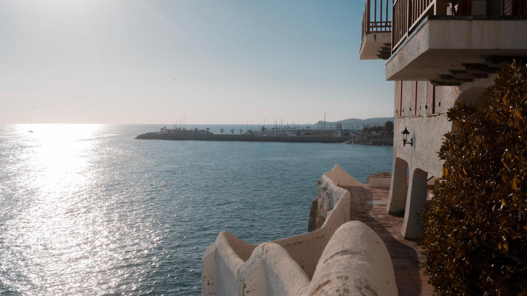 Apto 1ª Linea De Mar Con Vistas A Sitges Exterior foto